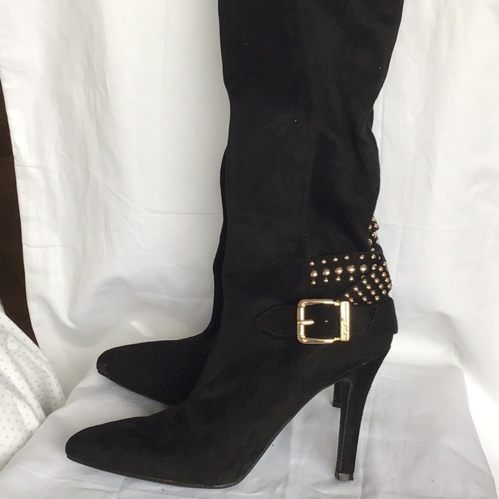 BCBG boots